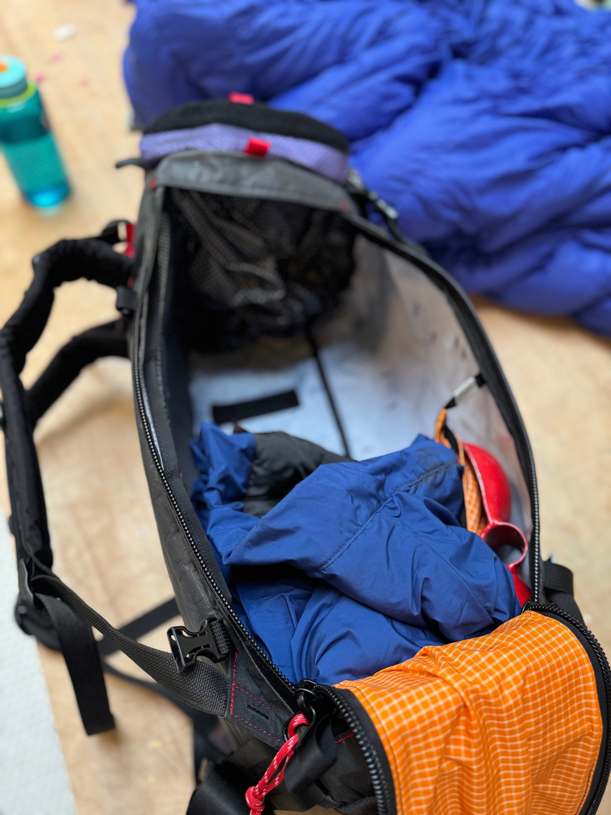 Alpine Dump ski mountaineering pack