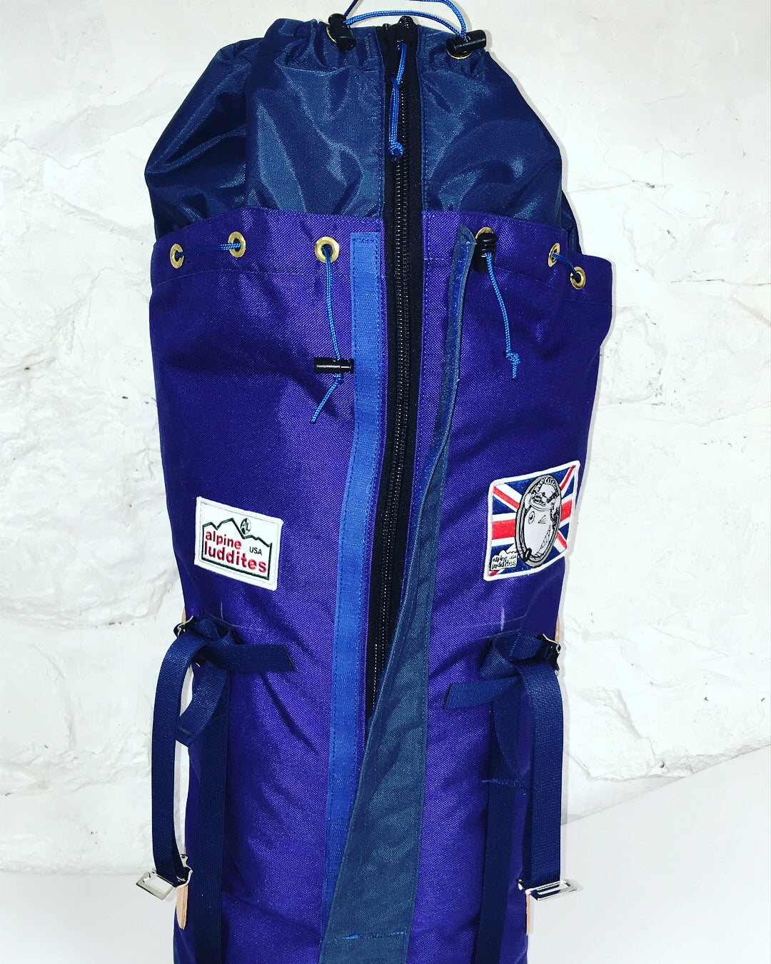 Alpiniste - Alpine Luddites